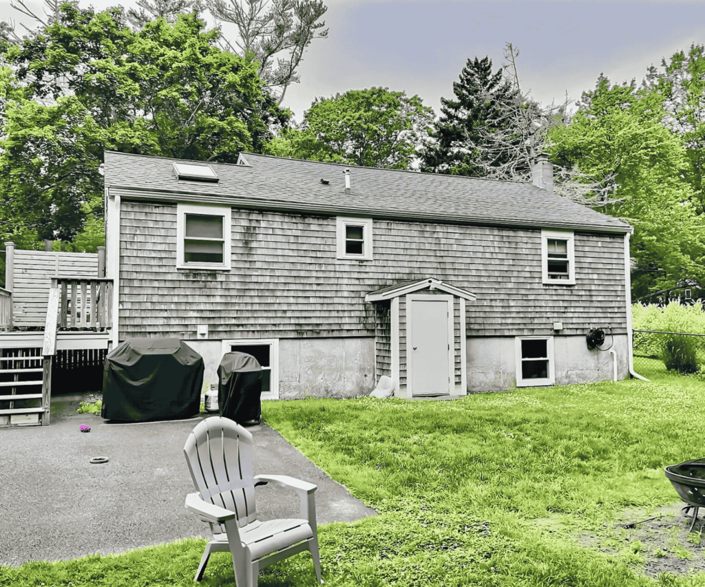 High-quality siding installation by D&G Exteriors, enhancing the home's exterior in Gloucester, MA.