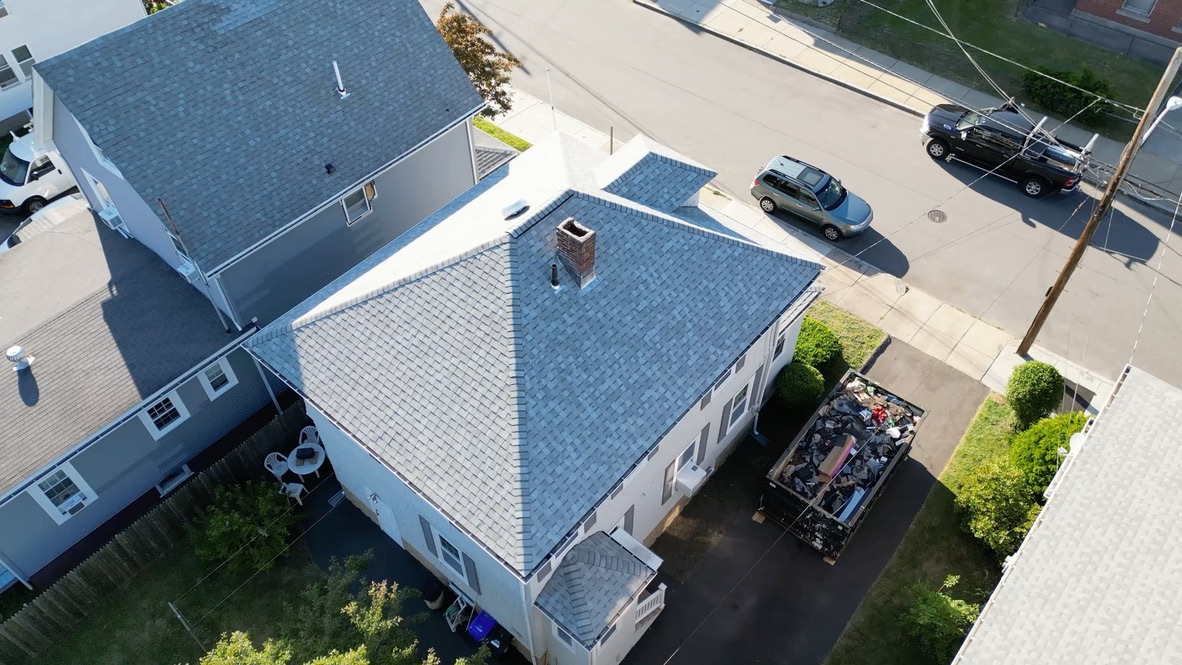 Roof replacement in Lexington, MA with high-quality shingle systems