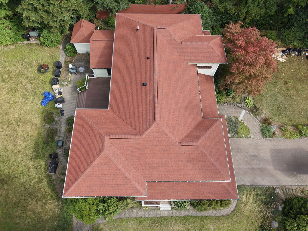 Roofing company in Burlington, MA offering quality installations and repairs