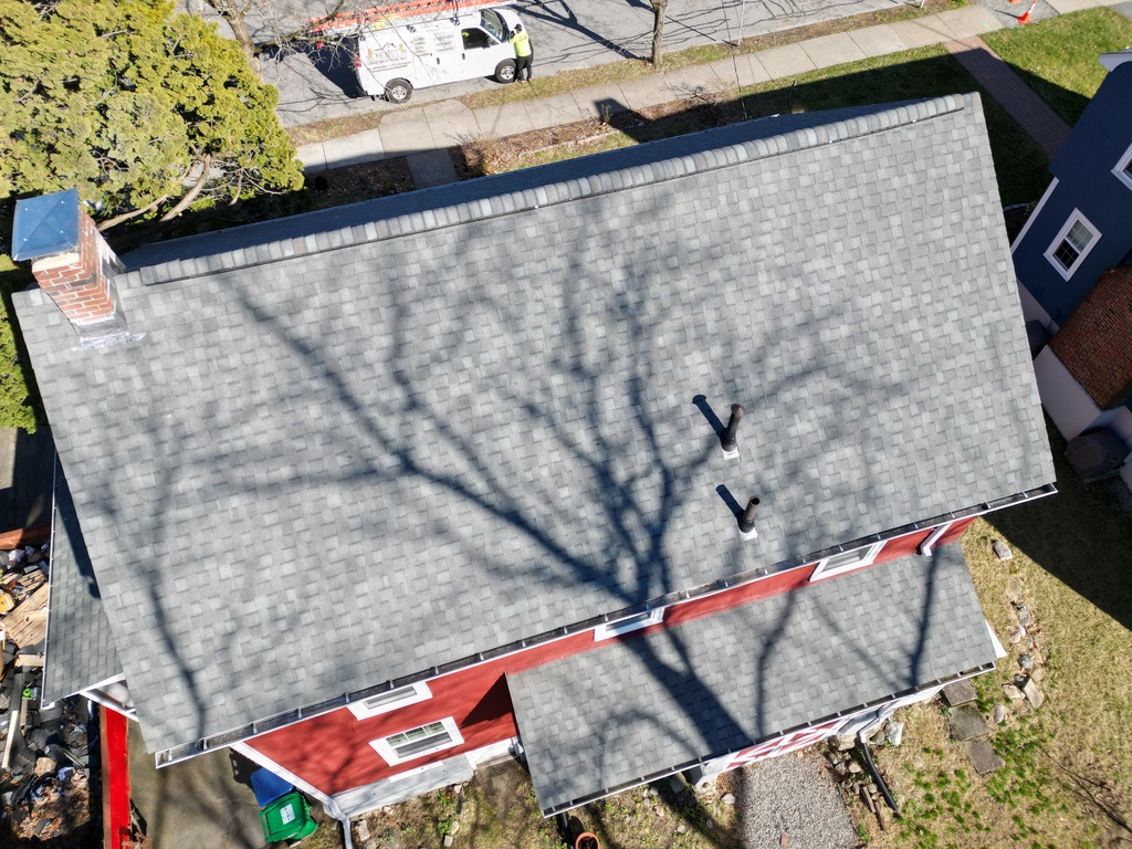 Roofing company in Boxford, MA providing professional residential roofing services