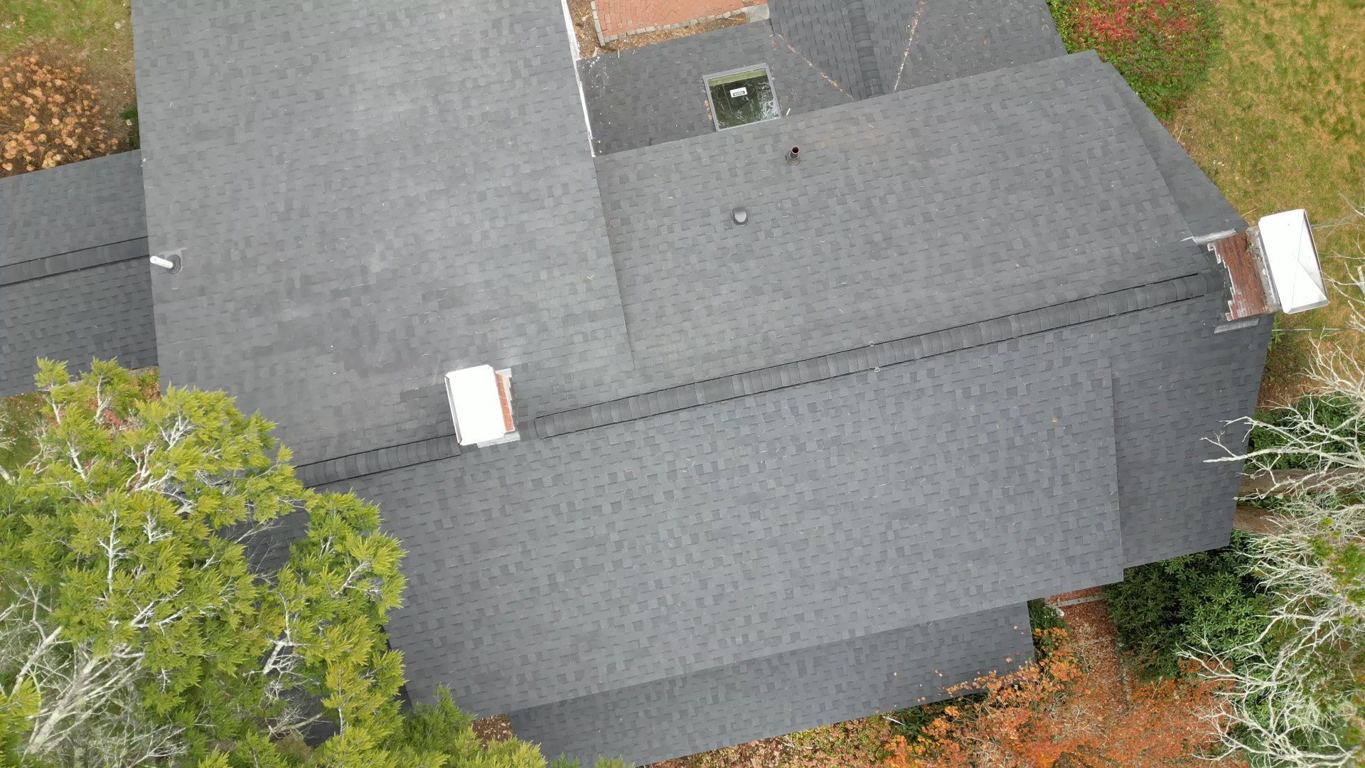 Roofing company near me in Middleton, MA offering trusted roof installation and repair